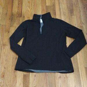 J. America Women's Black Athletic Top sz XL